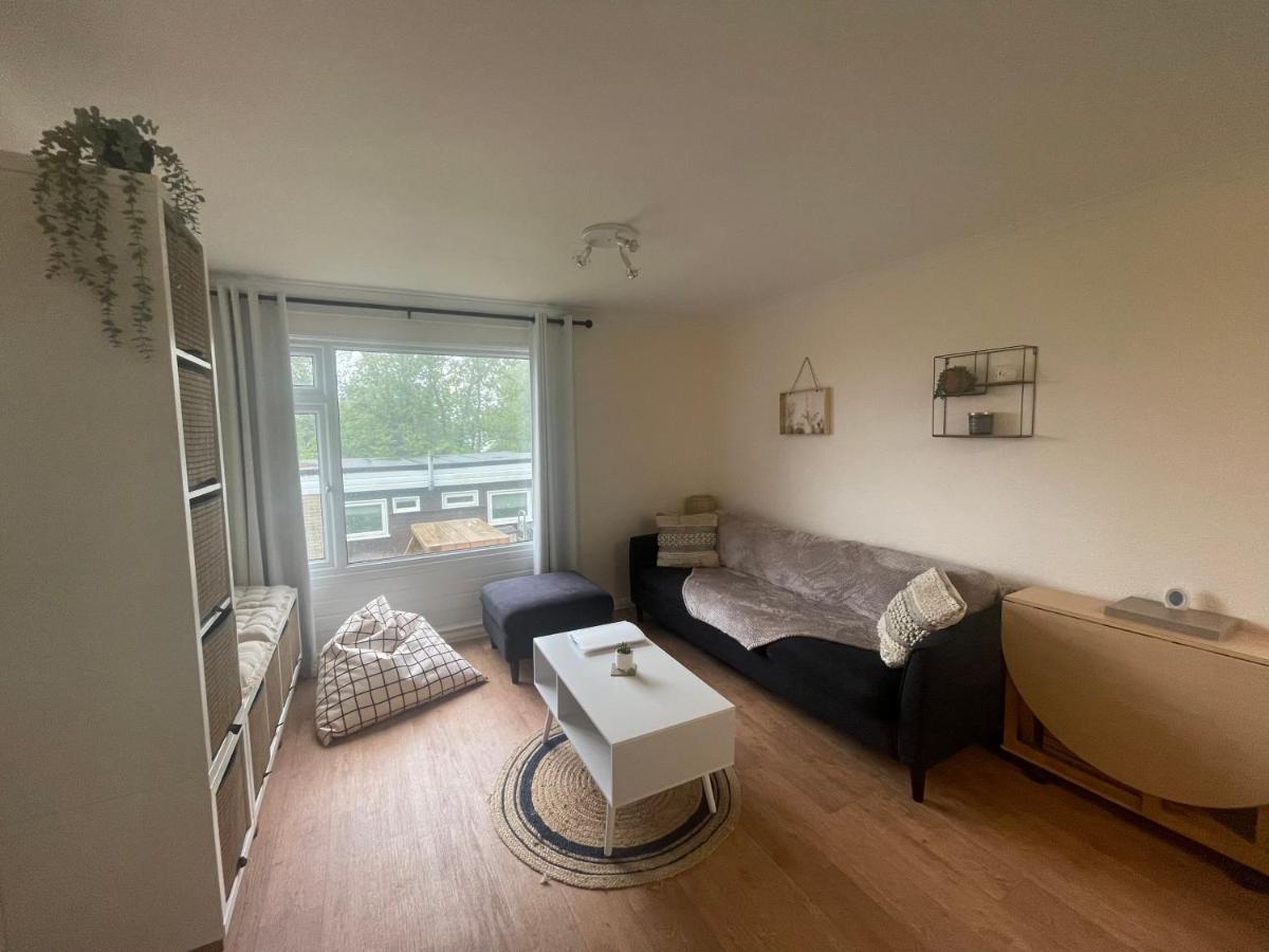 2 Bedroom Holiday Chalet Near Bude Kilkhampton Exteriör bild